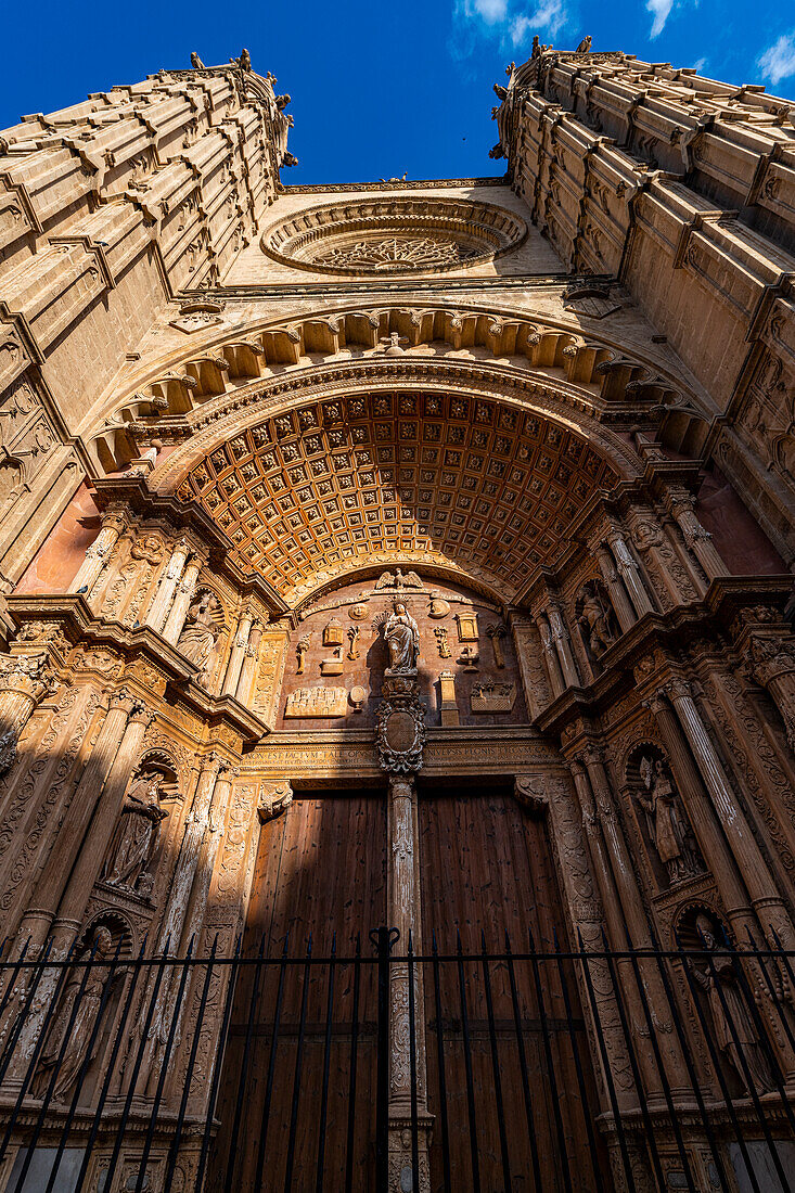 Entrance gate of the Cathedral of Palma, Mallorca, Balearic Islands, Spain, Mediterranean, Europe