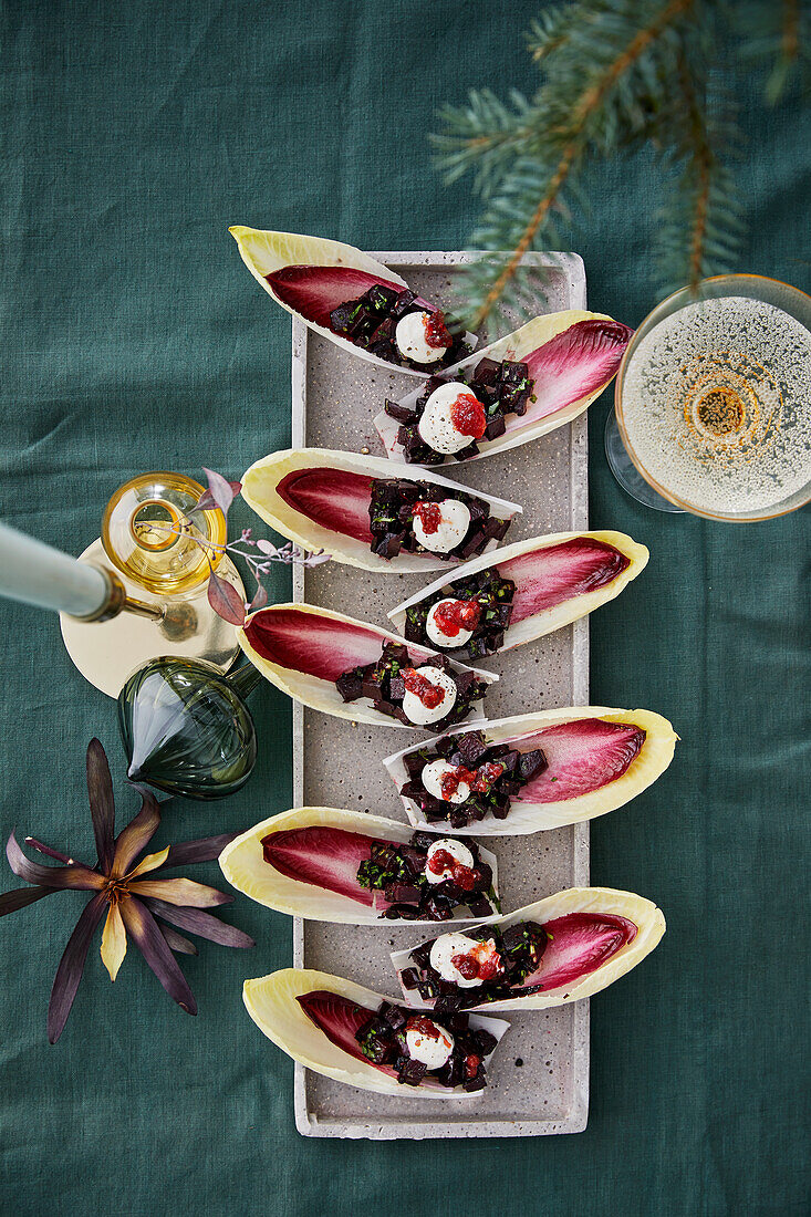 Braised beets in chicory boats