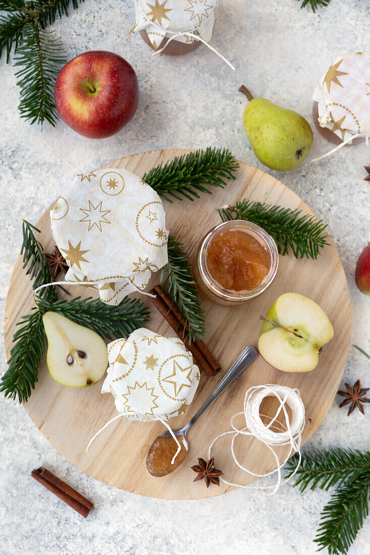 Apple and pear jam for Christmas