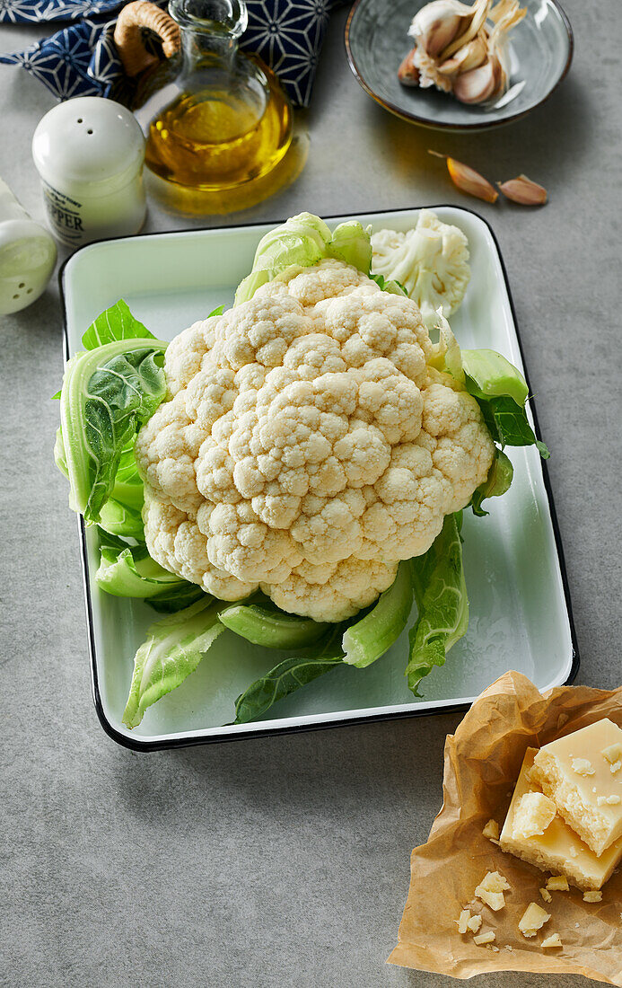 Cauliflower in an enamelled casserole dish