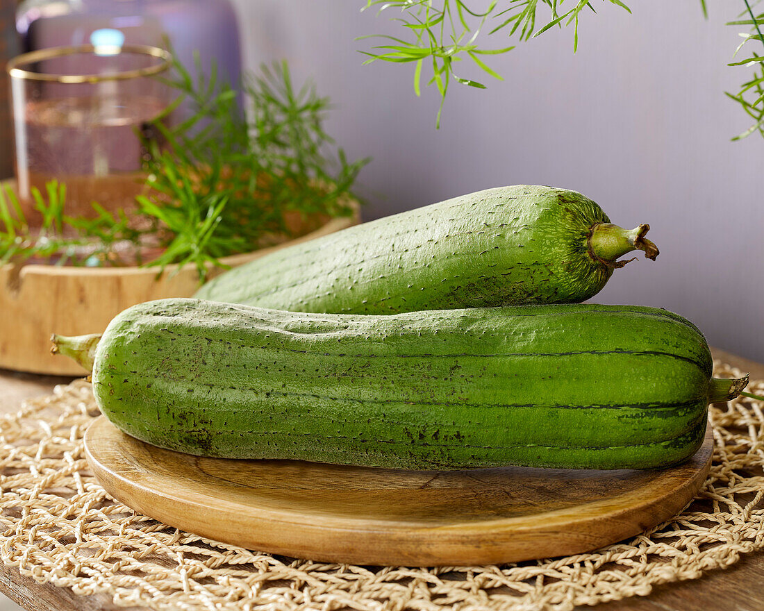 Round Luffa, Loofah, Luffa aegyptiaca, Nenwa, Sponge gourd