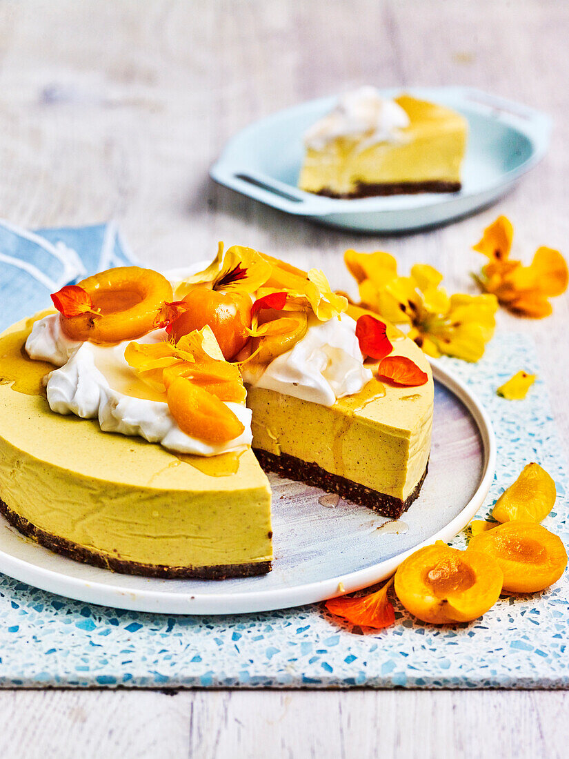 Turmeric latte ‘cheesecake’ with honey apricots