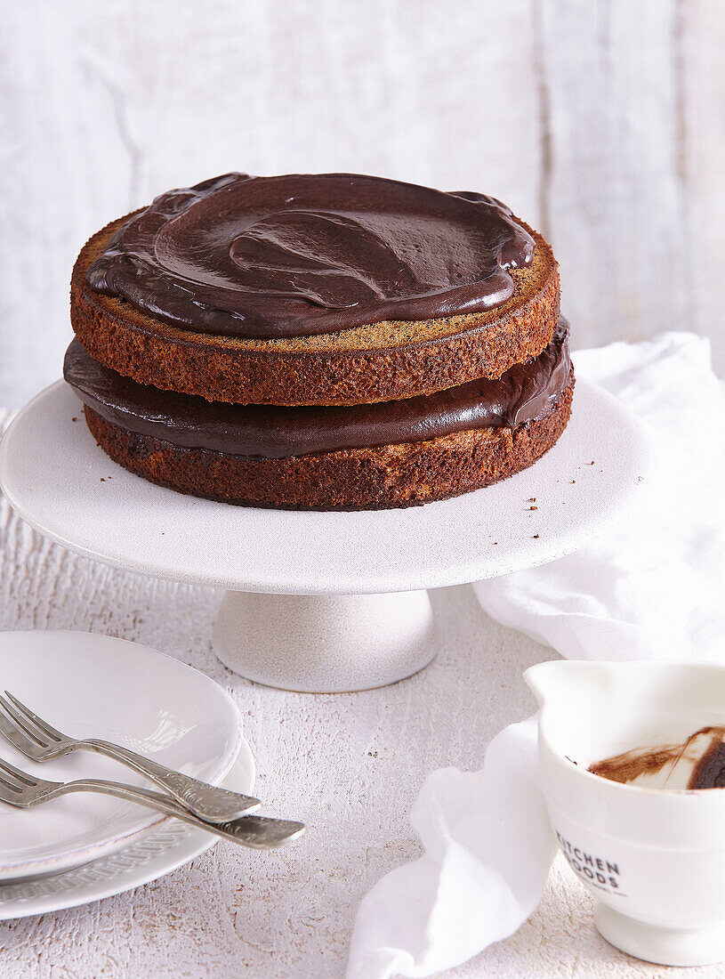 Gluten-free cake with chocolate cream