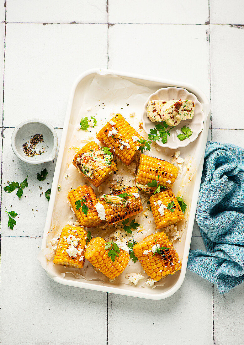 Sweet corn with tomato butter