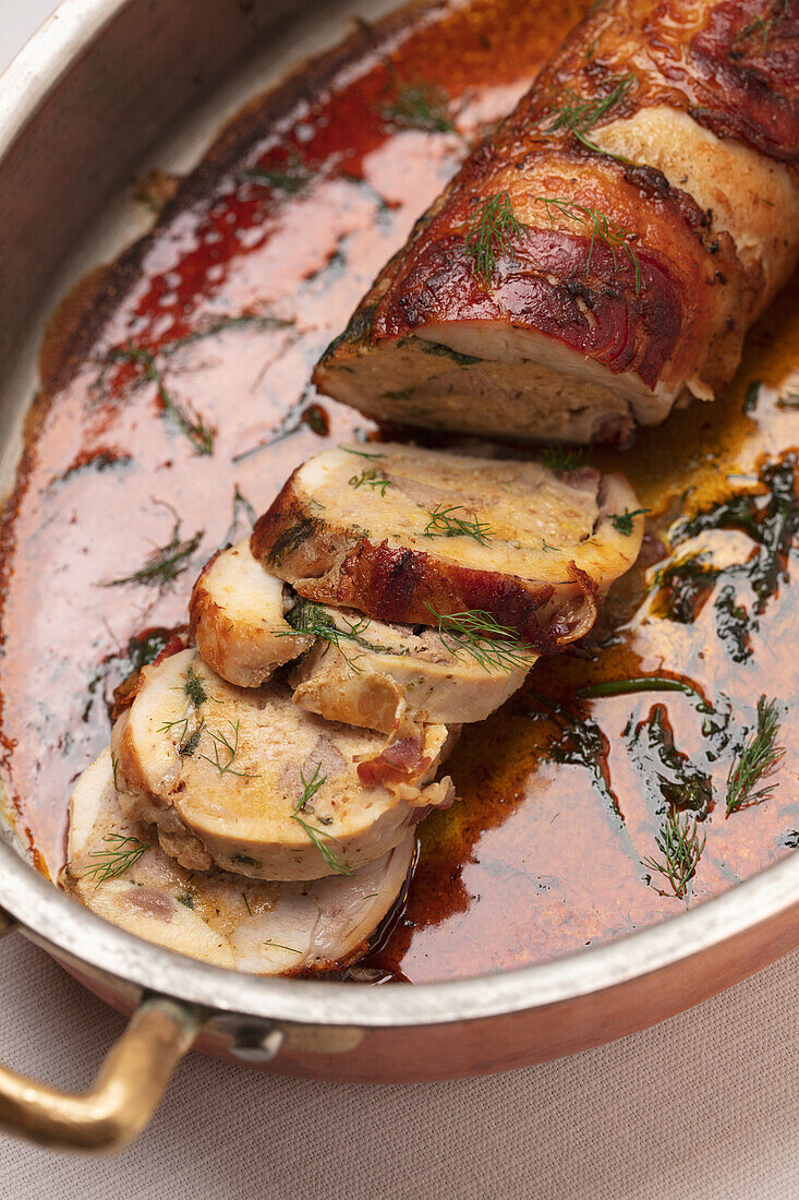 Roast hare with wild fennel (Marche)