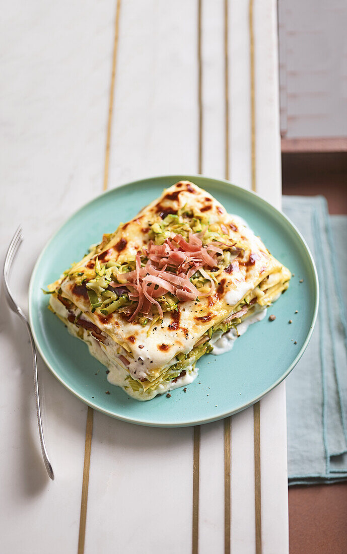 Zucchini-Lasagne mit Speck