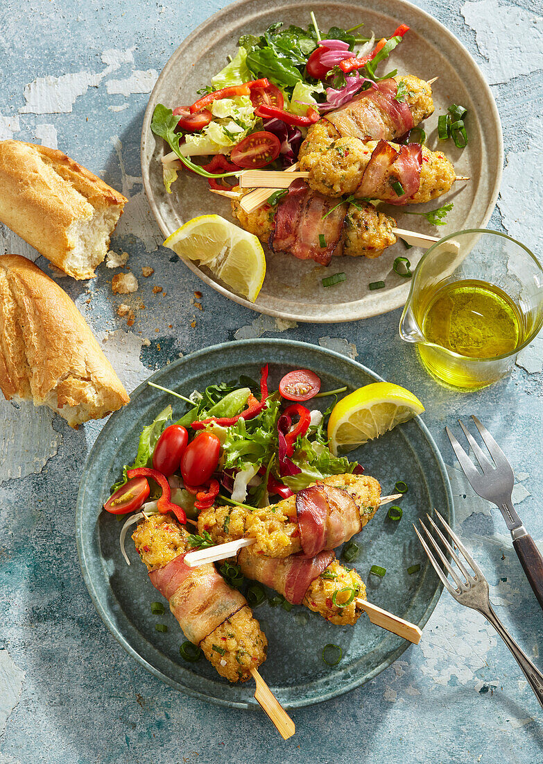 Fish skewers with bacon
