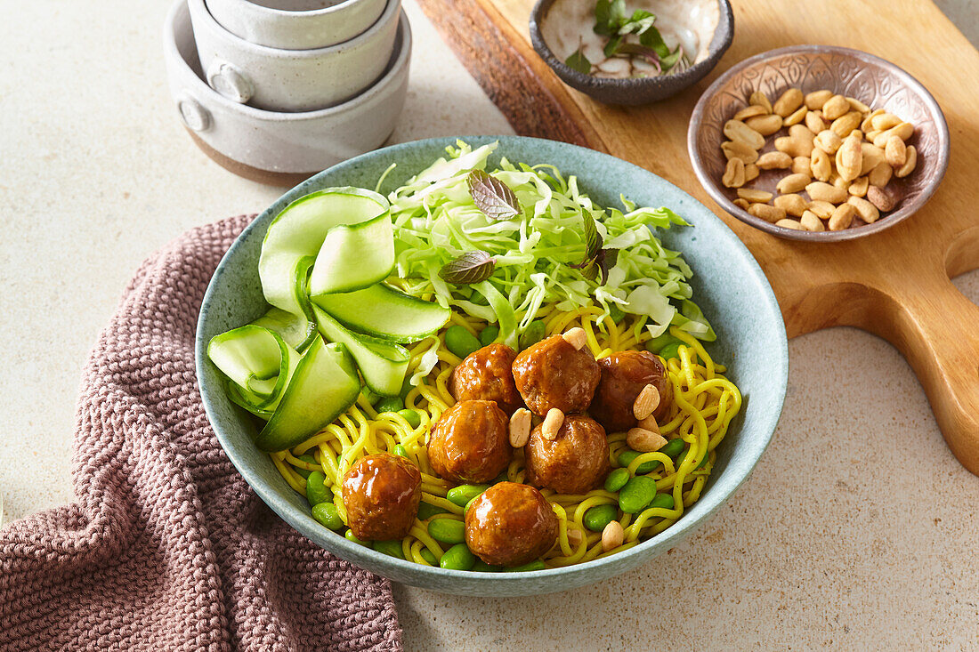 Asian inspired noodle salad with meatballs