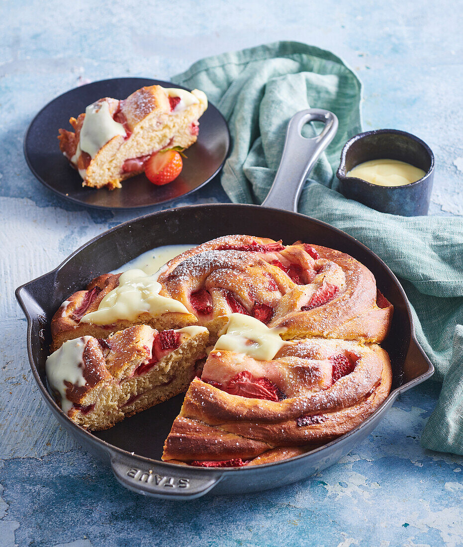 Strawberry yeast strudel bread with custard sauce