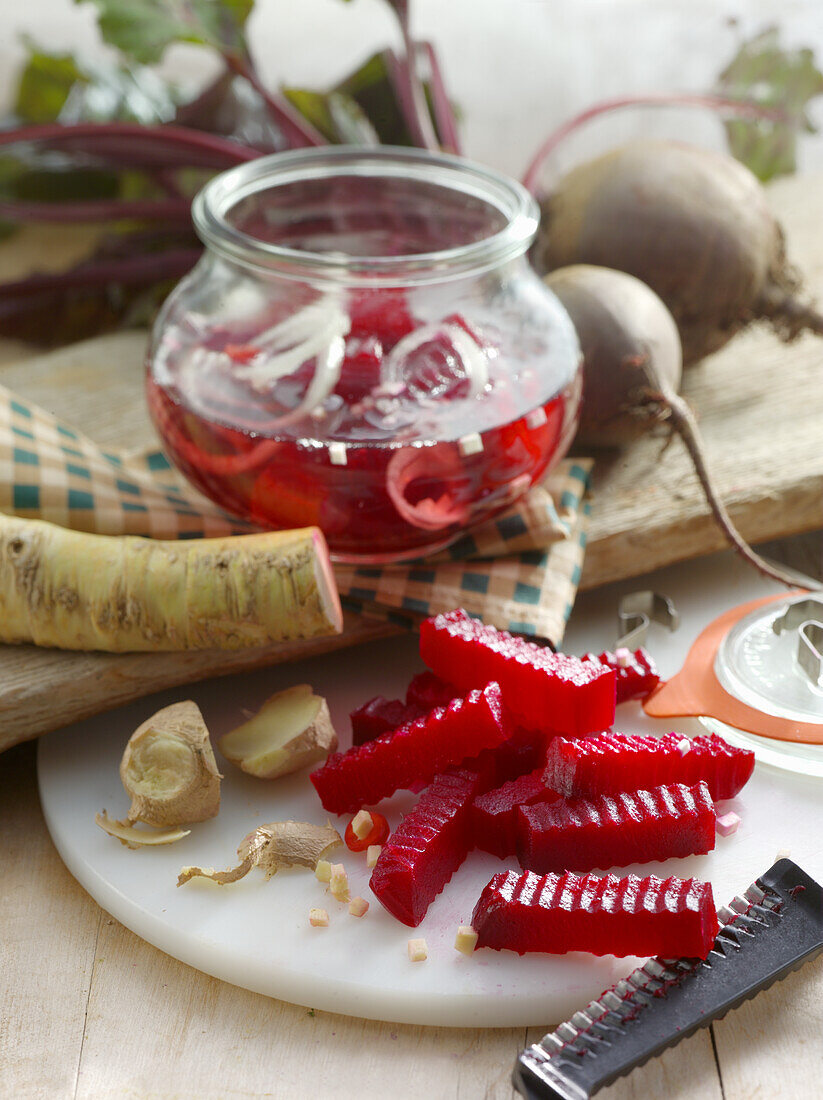 Preserved spicy beetroot