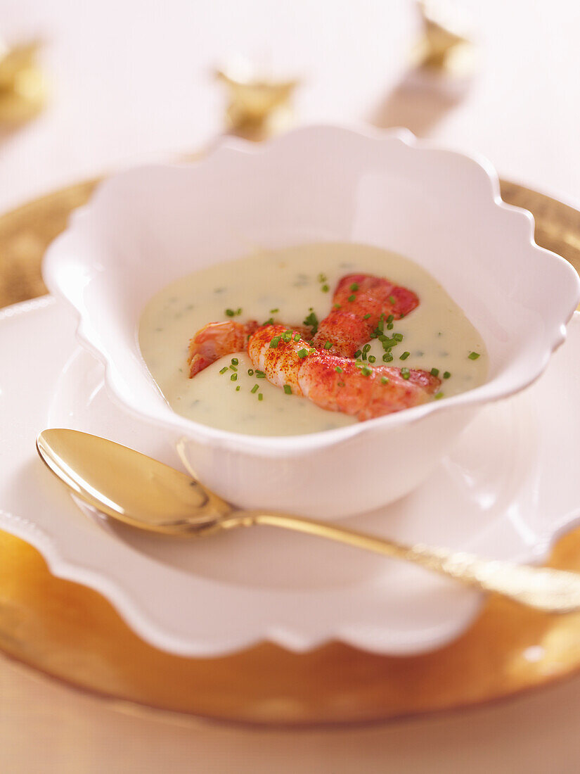 Cream of chervil soup with Norway lobster