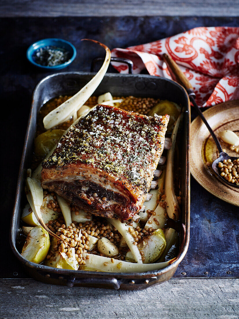 In Apfelwein gebratener Schweinebauch