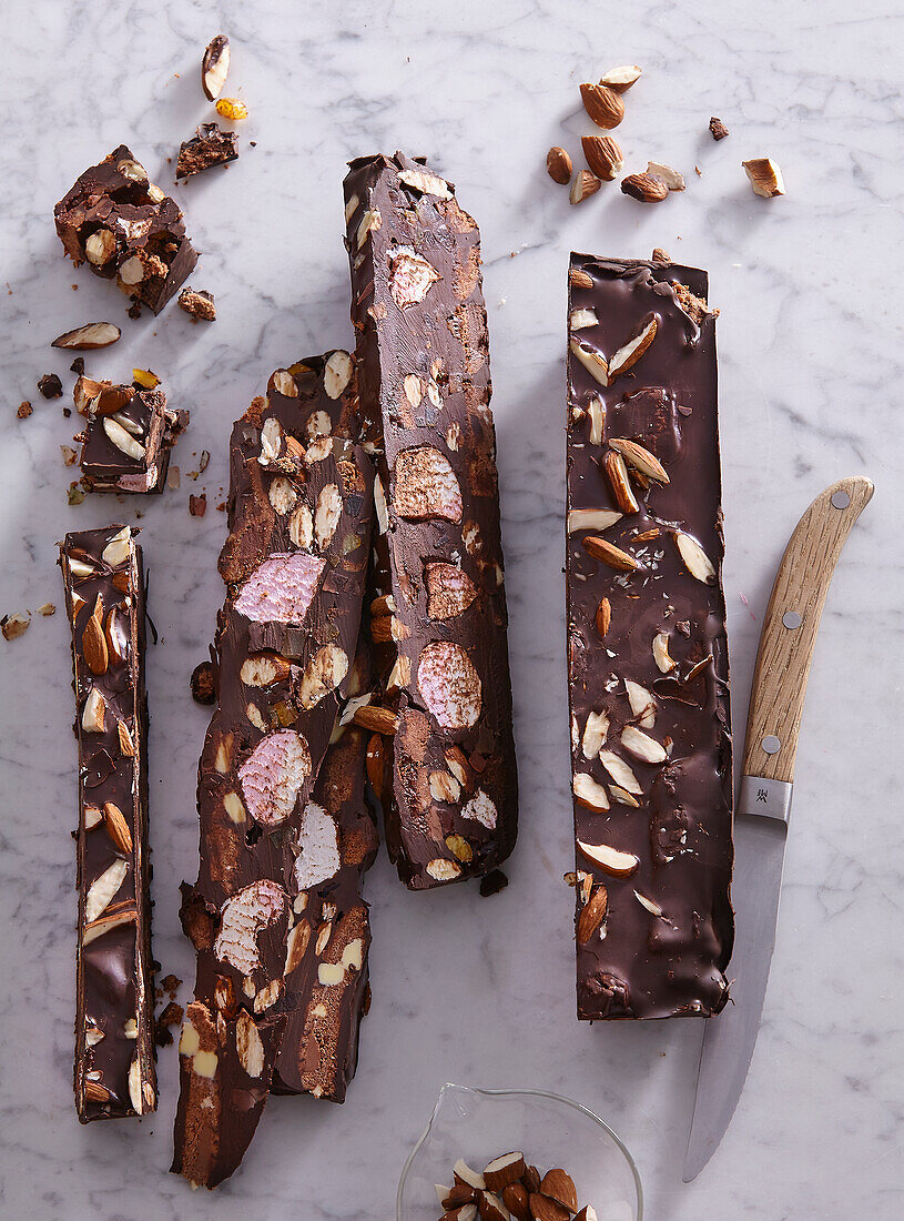Dark chocolate with candied orange and almonds