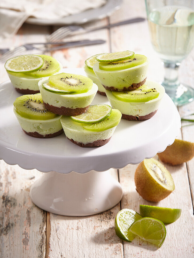 Kiwi and lime tartlet