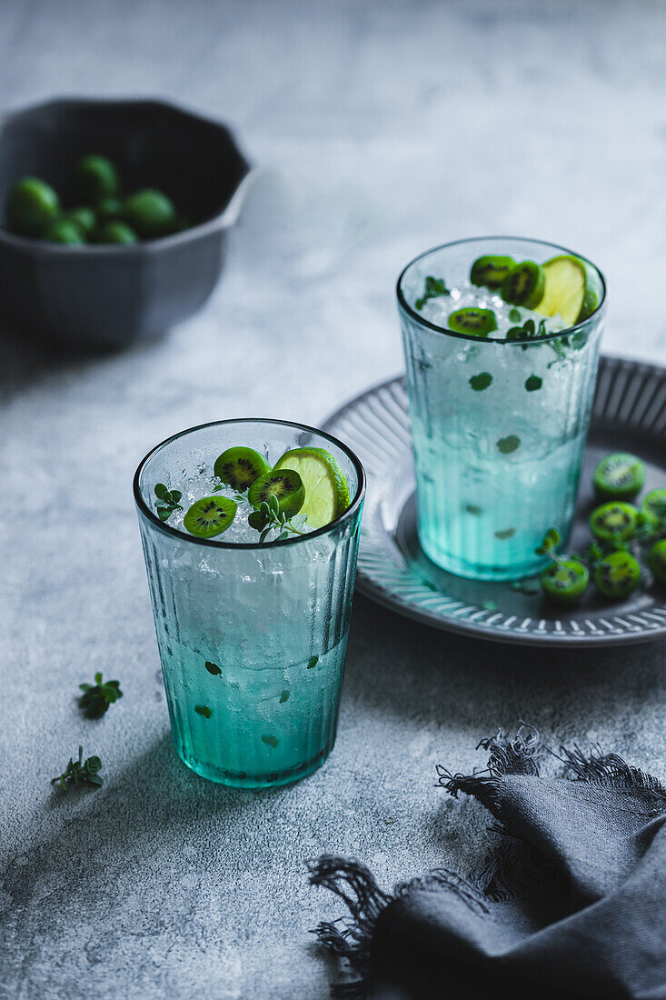 Drink with crushed ice and mini kiwi