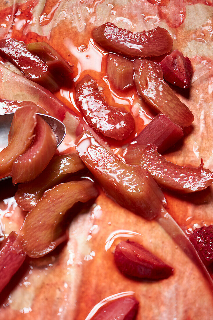 Stewed strawberries and rhubarb