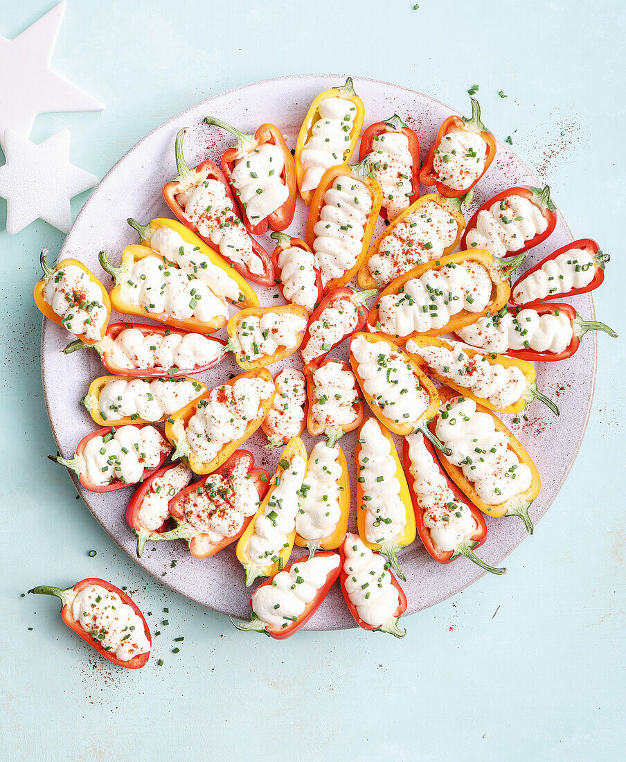 Paprika mit Frischkäsefüllung