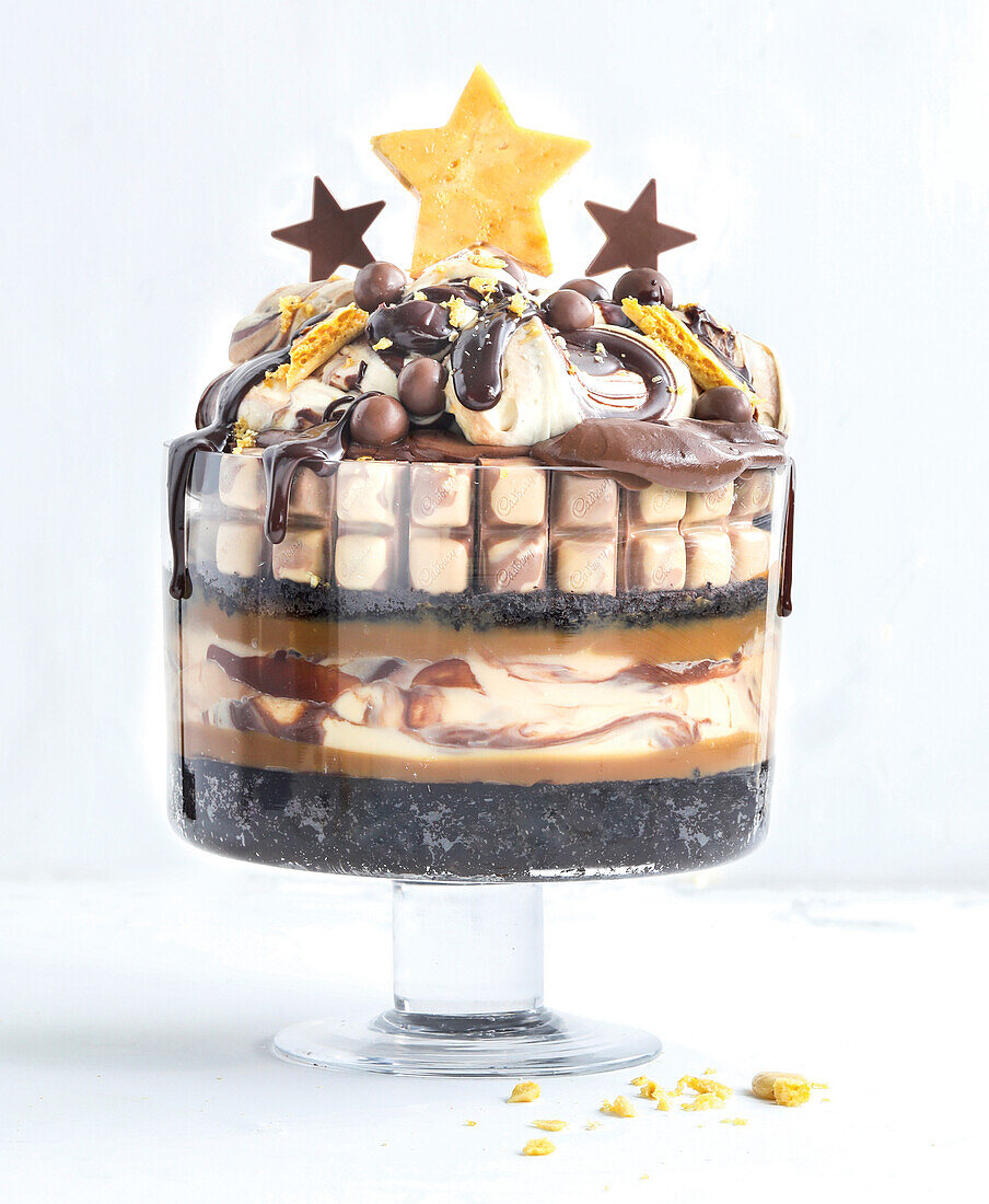 Marbled caramel and honeycomb trifle