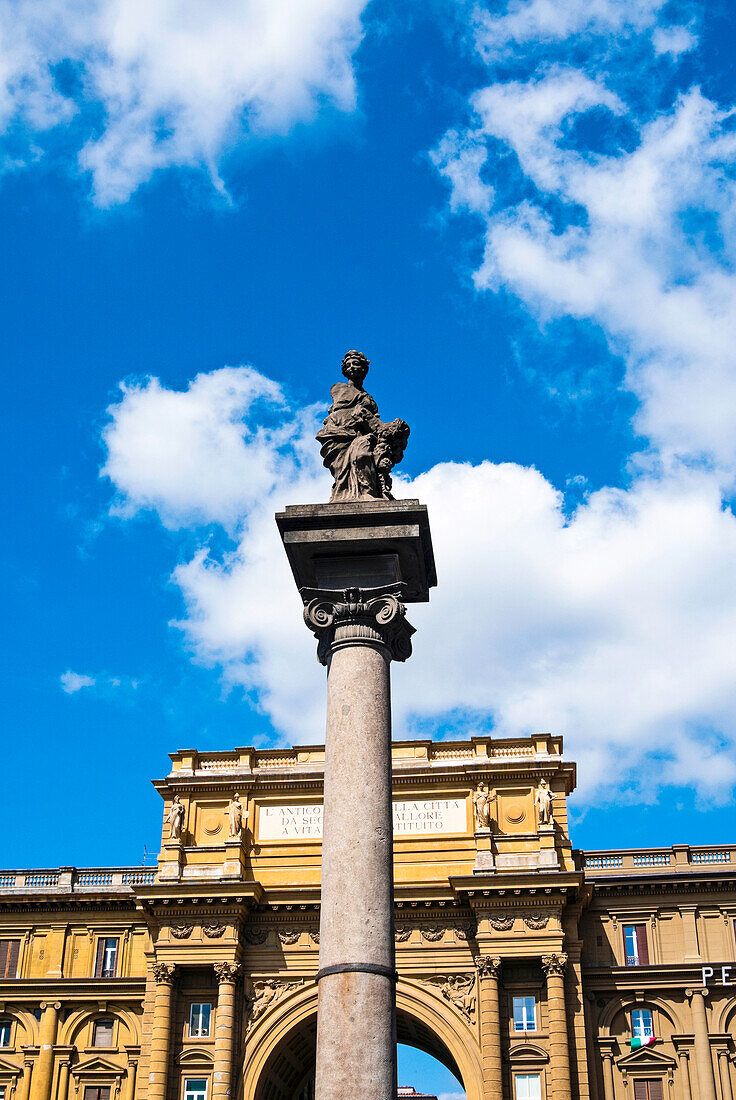 Colonna dell'abbondanza, Piazza della Repubblica, Florenz, Toskana, Italien
