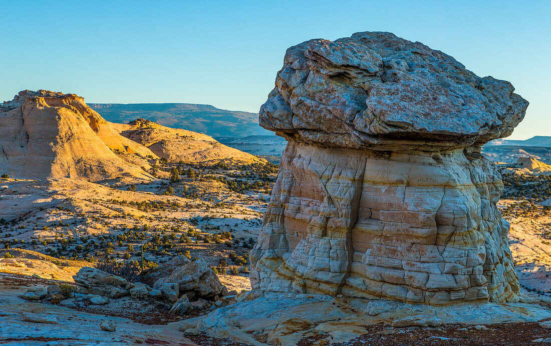 Navajo Sandstone hoodoo rock formation. Head of the Rocks area, Grand Staircase-Escalante National Monument, Utah.\n