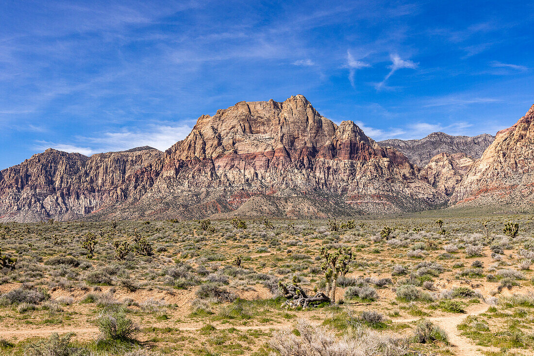 USA, Nevada, Las Vegas, Mountains at Red Rock Canyon National Conservation Area\n
