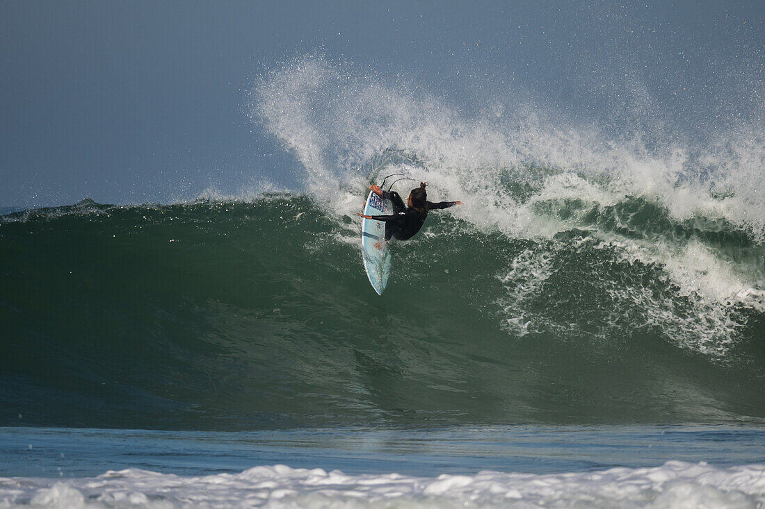 Quiksilver Festival celebrated in Capbreton, Hossegor and Seignosse, with 20 of the best surfers in the world hand-picked by Jeremy Flores to compete in south west of France.\n