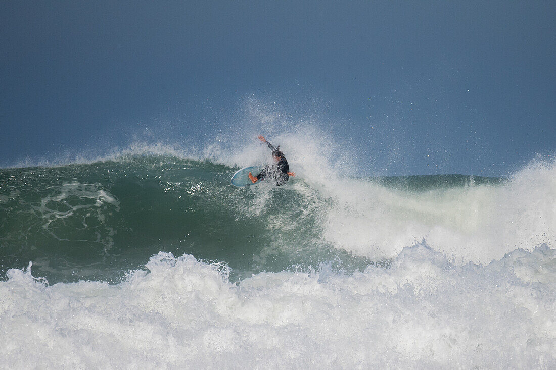 Quiksilver Festival celebrated in Capbreton, Hossegor and Seignosse, with 20 of the best surfers in the world hand-picked by Jeremy Flores to compete in south west of France.\n