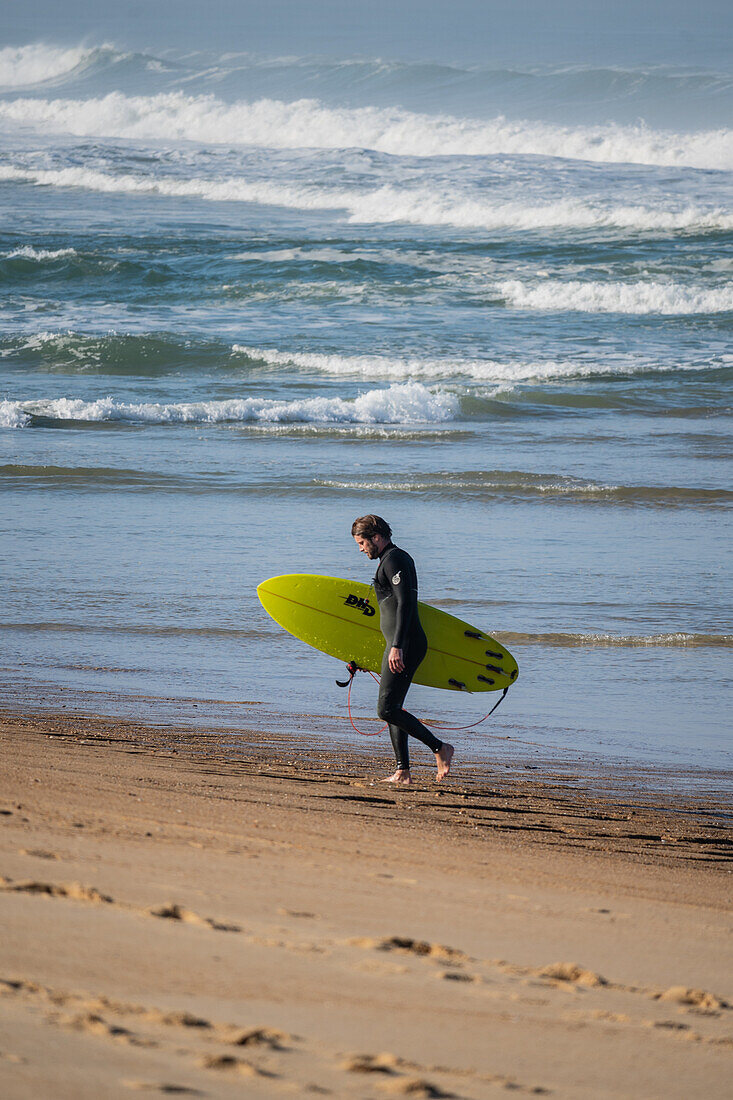 Quiksilver Festival in Capbreton, Hossegor und Seignosse mit 20 der besten Surfer der Welt, die von Jeremy Flores handverlesen wurden, um im Südwesten Frankreichs zu surfen.