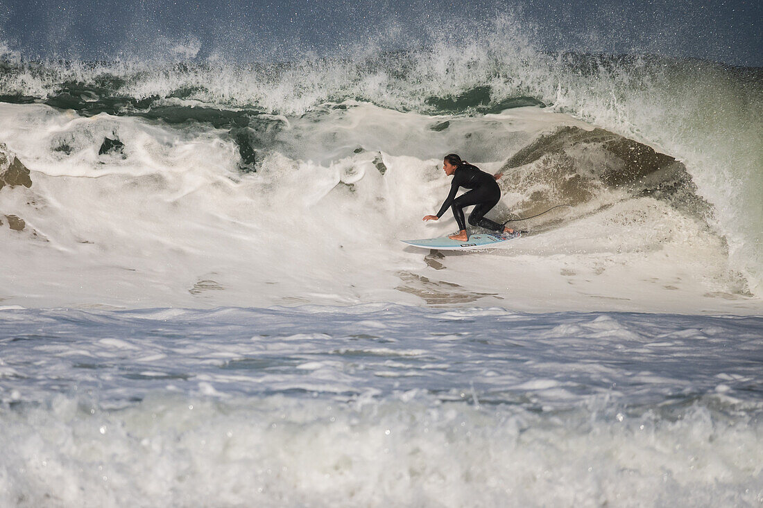 Quiksilver Festival celebrated in Capbreton, Hossegor and Seignosse, with 20 of the best surfers in the world hand-picked by Jeremy Flores to compete in south west of France.\n