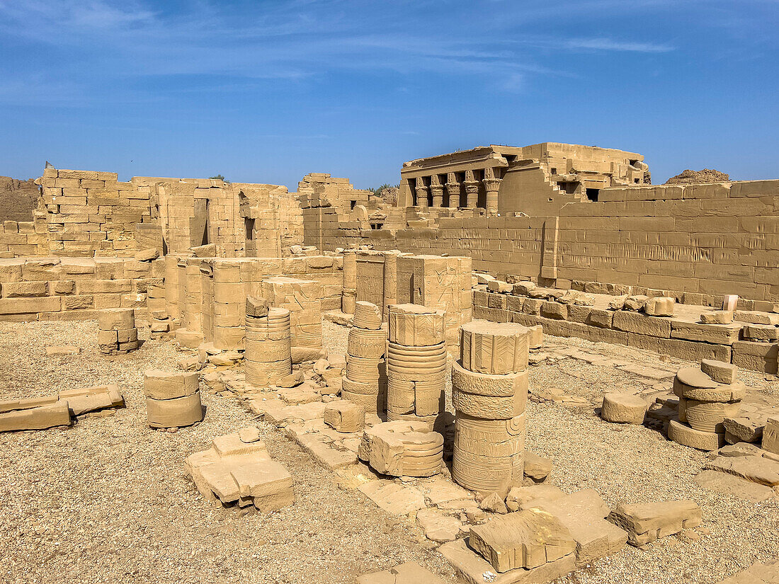 Die römischen Mammisi aus der Regierungszeit von Trajan und Marcus Aurelius, Dendera-Tempelkomplex, Dendera, Ägypten, Nordafrika, Afrika