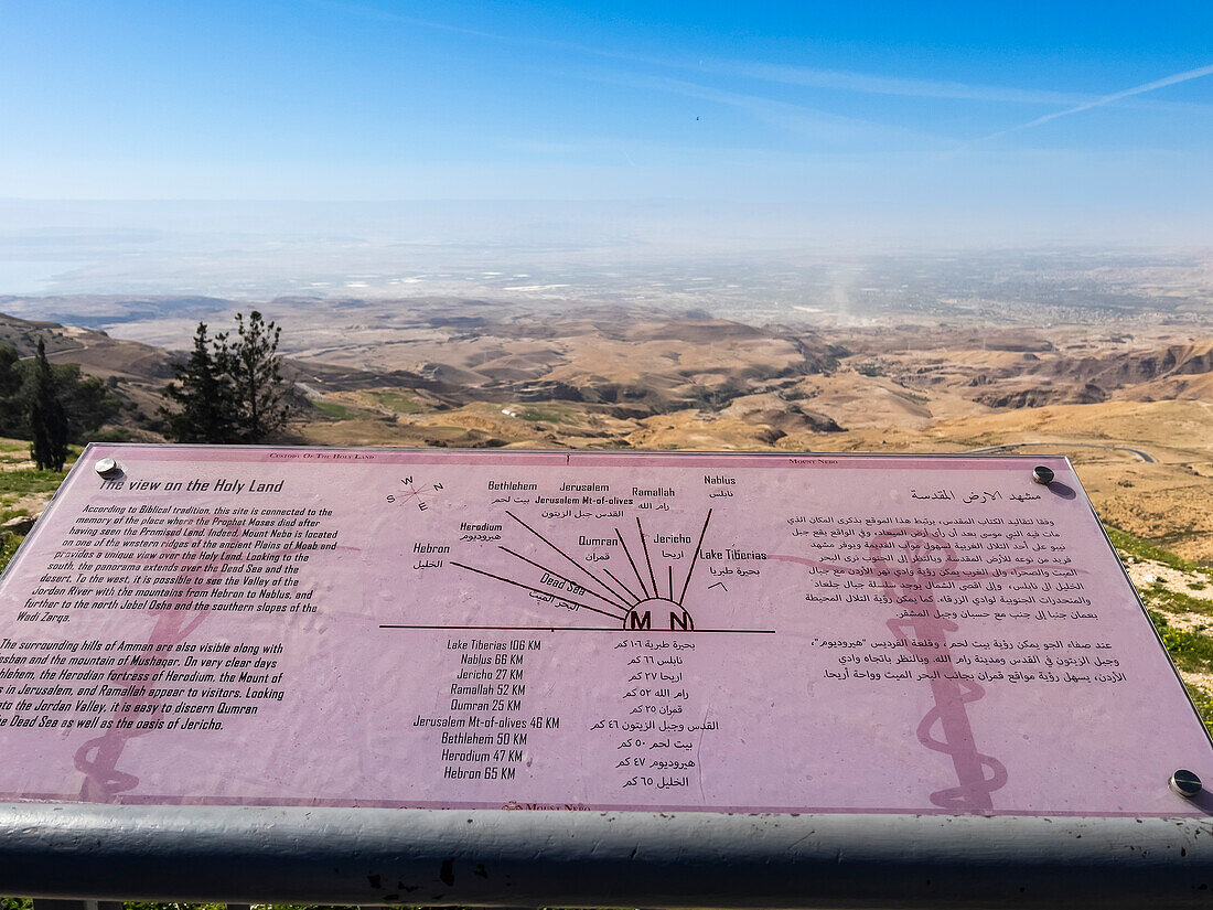 Berg Nebo, in der Bibel als der Ort erwähnt, an dem Moses vor seinem Tod einen Blick auf das Gelobte Land werfen konnte, Jordanien, Naher Osten