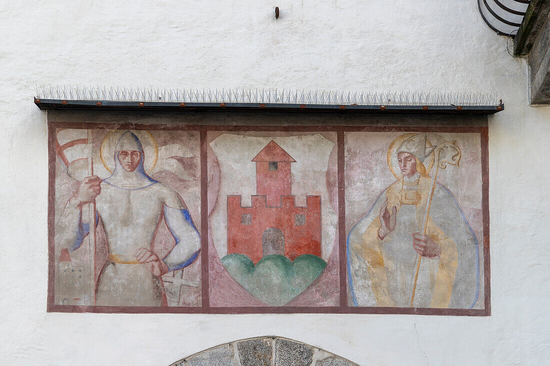 Fresco on Porta San Floriano, access to the historic centre, Bruneck, Sudtirol (South Tyrol) (Province of Bolzano), Italy, Europe\n