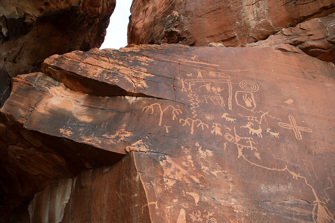 Petroglyphen, Valley of Fire, in der Nähe von Las Vegas, Nevada, Vereinigte Staaten von Amerika, Nordamerika