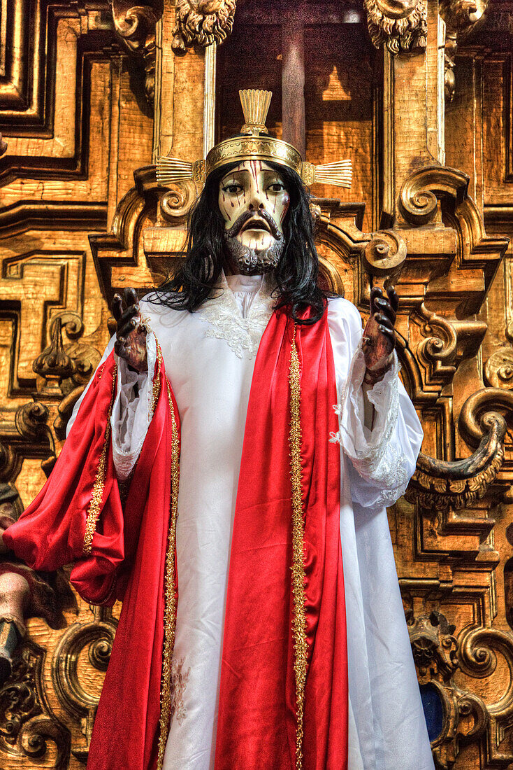 Statue of Christ, Church of Santa Prisca de Taxco, founded 1751, UNESCO World Heritage Site, Taxco, Guerrero, Mexico, North America\n