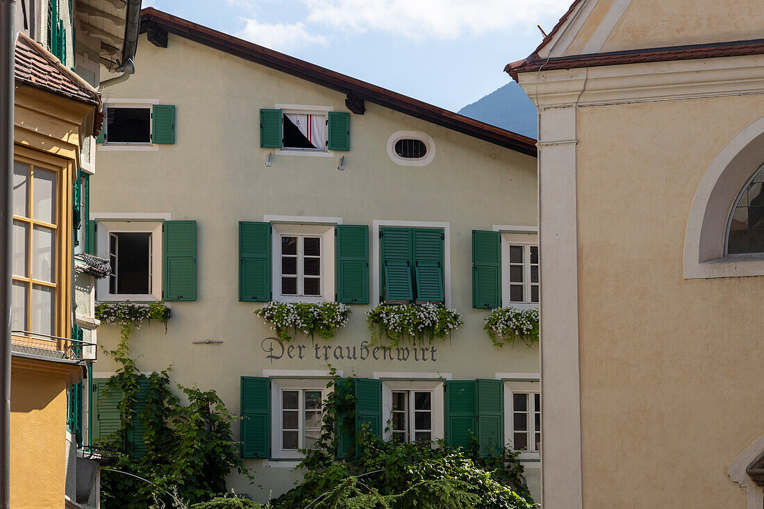 Typical restaurant in the historical centre, Brixen, Sudtirol (South Tyrol) (Province of Bolzano), Italy, Europe\n