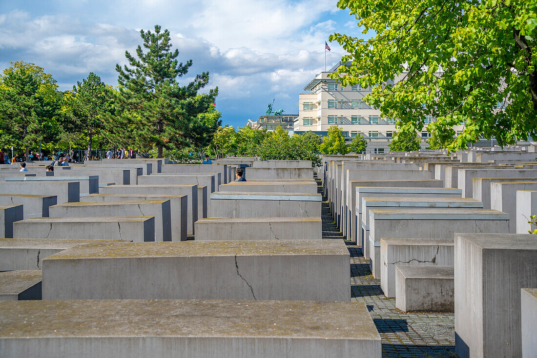 Blick auf das Denkmal für die ermordeten Juden Europas, Berlin, Deutschland, Europa