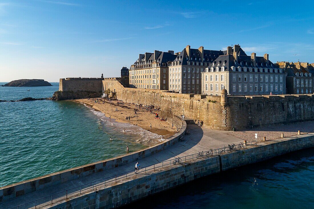 France, Ille et Vilaine, Cote d'Emeraude (Emerald Coast), Saint Malo, the ramparts of the fortified city, beach of the Mole, and the Mole des Noires (blackwomen's pier) (aerial view)\n