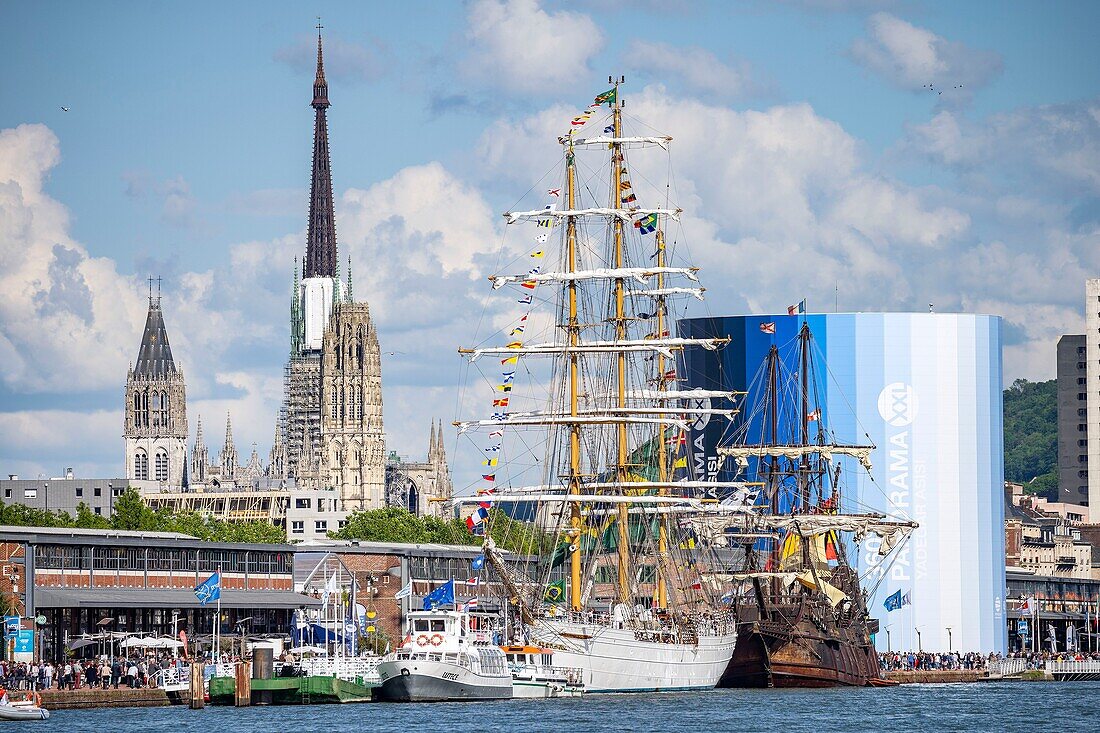 France, Seine Maritime, Rouen, Armada of Rouen 2019, tall ships, Promenade Normandie-Niemen\n