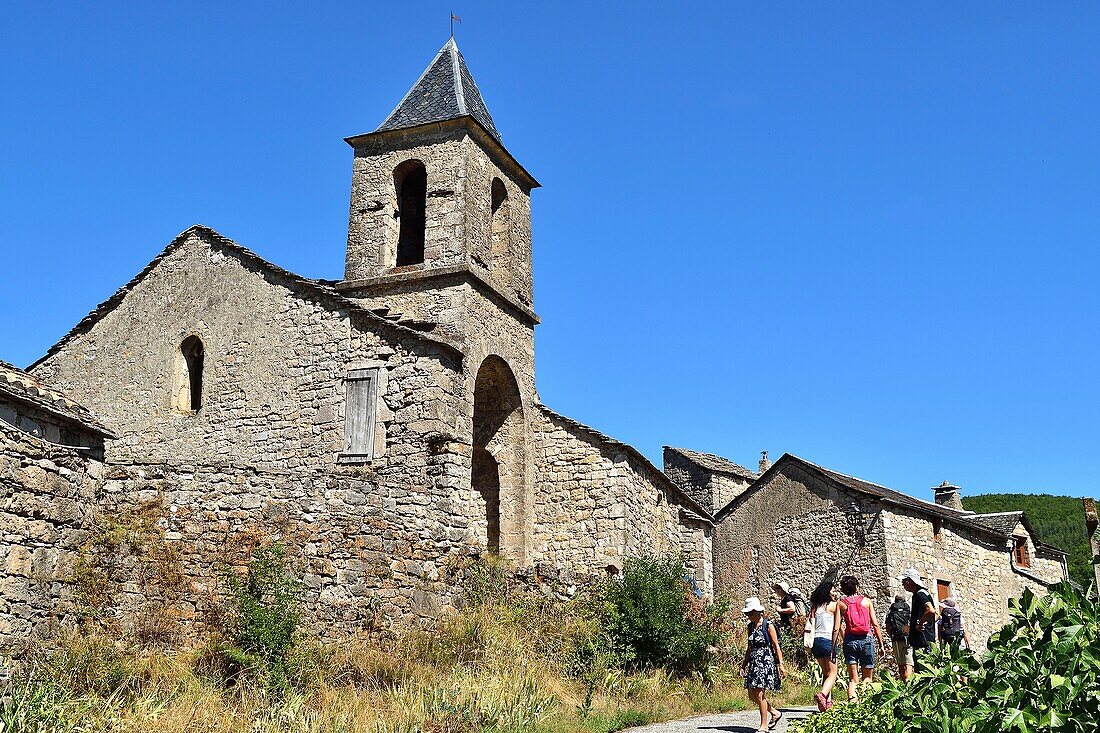 Frankreich, Aveyron, Occitanie, Nant, Cantobre, romanische Kirche Saint-Etienne (XII. Jahrhundert)