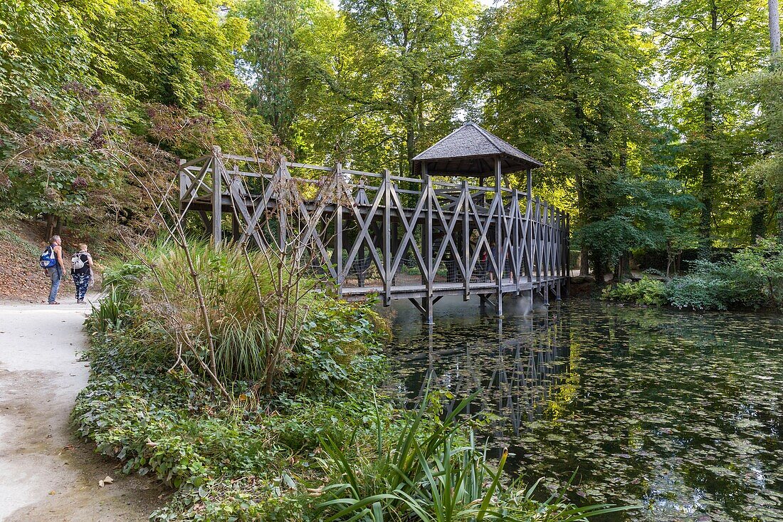 France, Indre-et-Loire (37), Amboise, Center Loire Valley region, Loire Valley Castles, Loire Valley World Heritage Site, Clos Lucé Castle, Leonardo Da Vinci Park (last home of Léonard de Vinci), the park, double span timber bridge\n