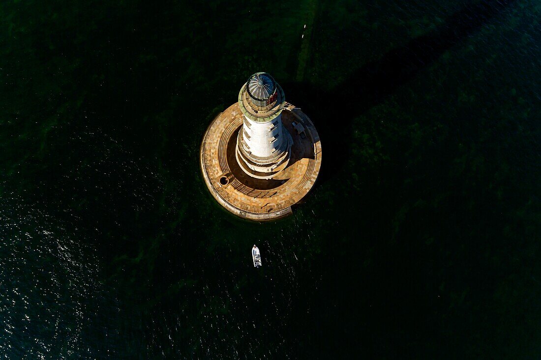 Frankreich, Gironde, Verdon-sur-Mer, Felsplateau von Cordouan, Leuchtturm von Cordouan, denkmalgeschützt, Gesamtansicht (Luftbild)