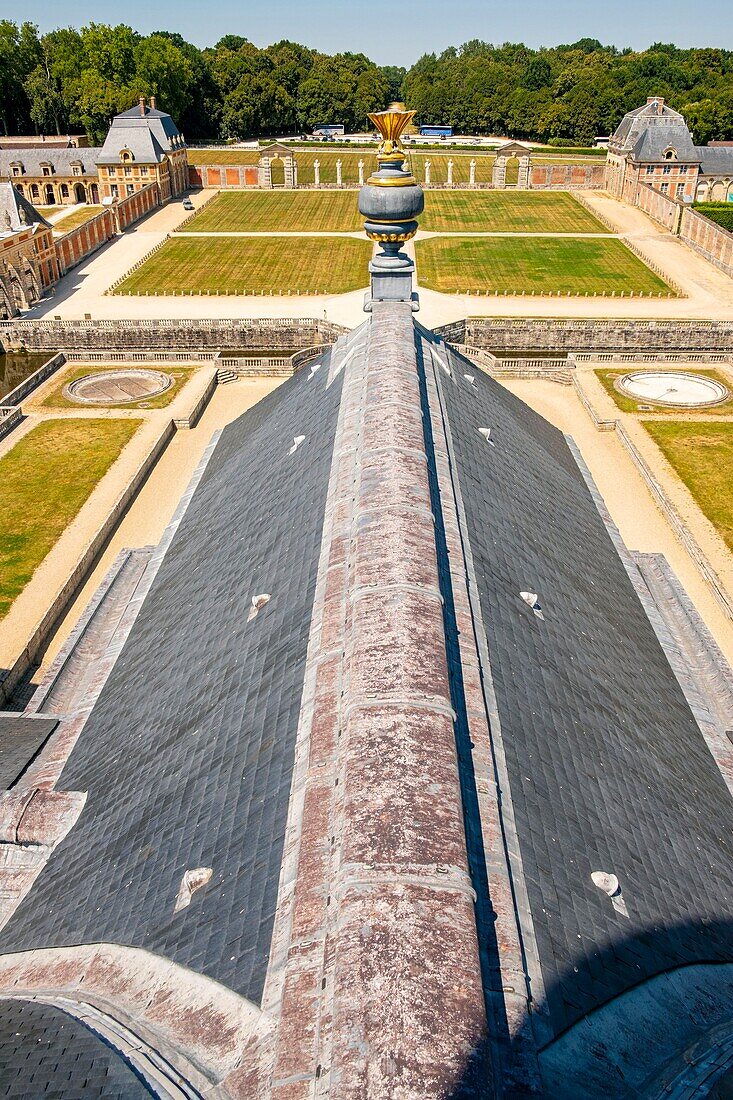 France, Seine et Marne, Maincy, the castle of Vaux le Vicomte, seen from the Dome or lantern on rooftops and stables\n