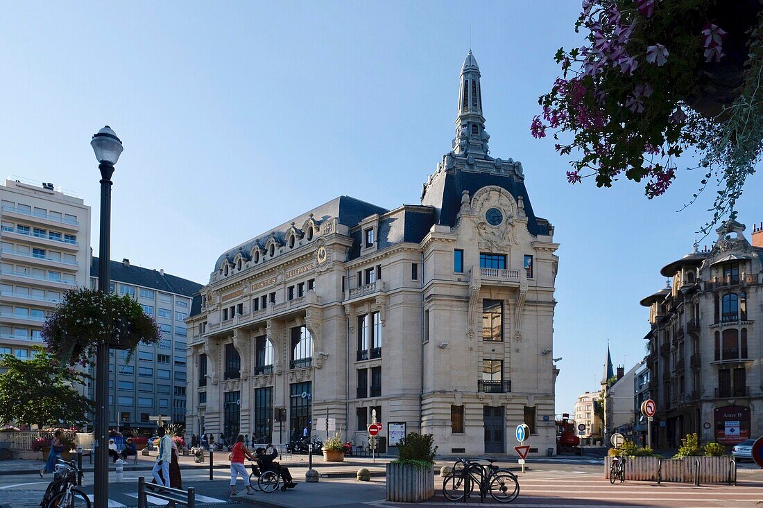 France, Cote d'Or, Dijon, area listed as World Heritage by UNESCO, Hotel des Postes\n