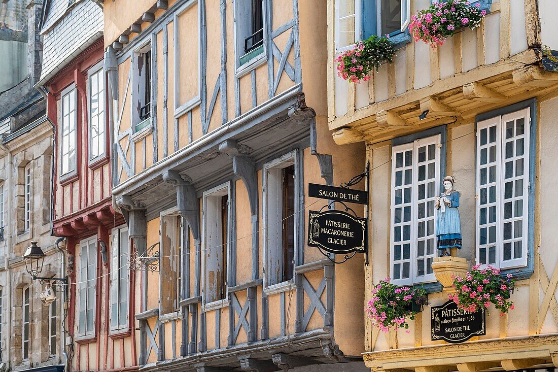 France, Finistere, Quimper, Kéréon street, timbered house\n