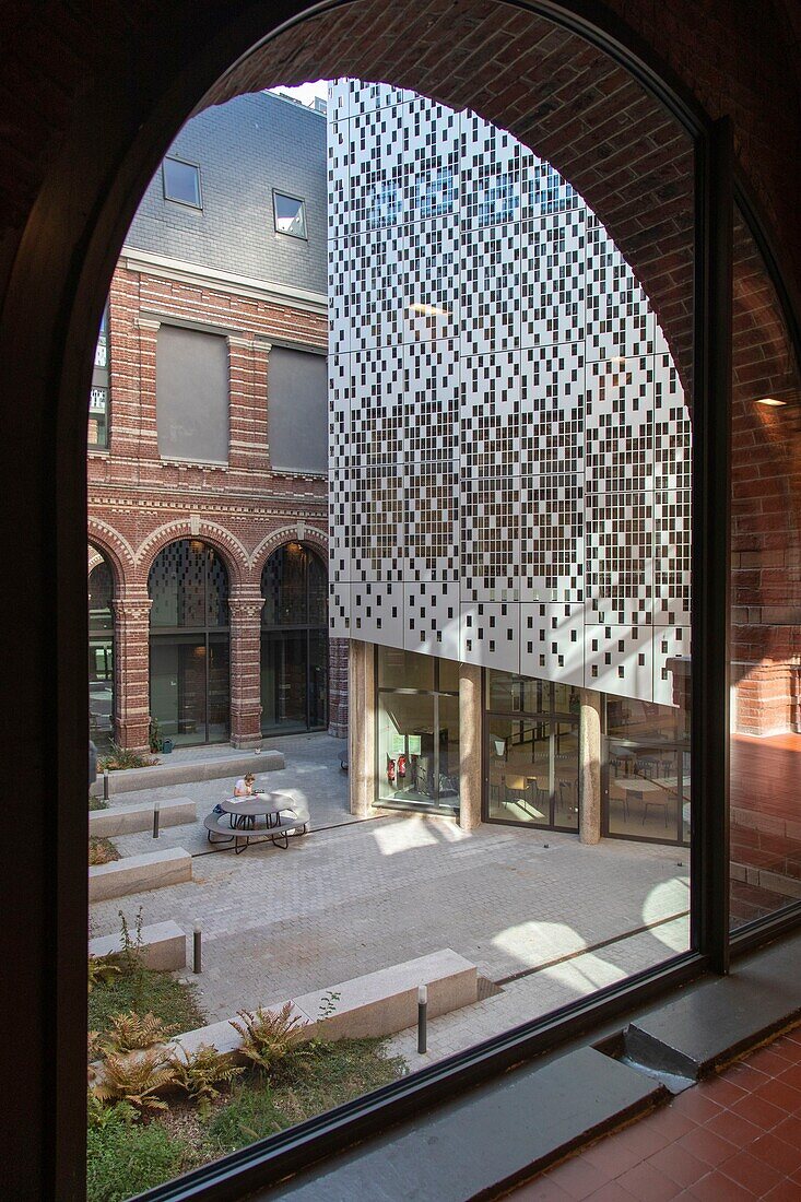 Frankreich, Nord, Lille, Stadtteil des Museums der Schönen Künste, Gebäude der Sciences Po Lille (Architekten Deshoulières Jeanneau)