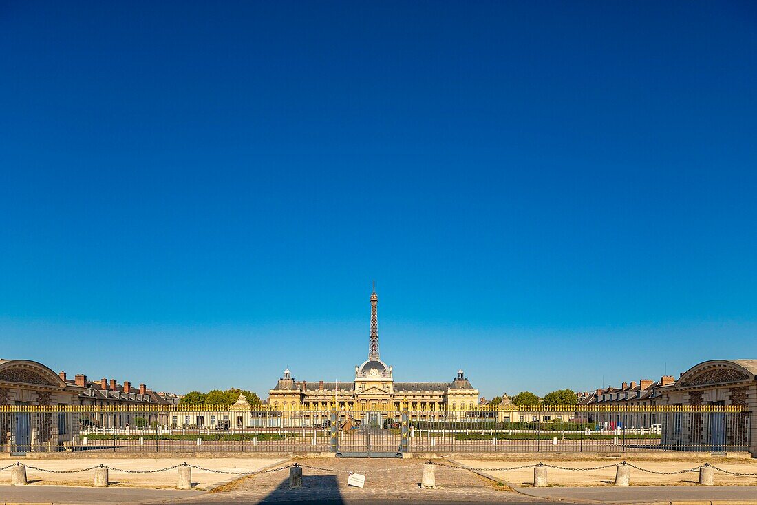 Frankreich, Paris, Place de Fontenoy und die Militärschule