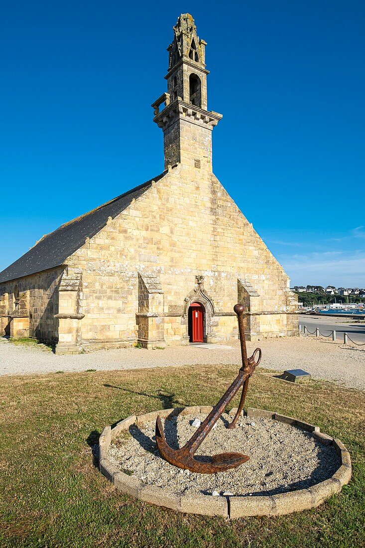 France, Finistere, Armorica Regional Natural Park, Crozon Peninsula, Camaret-sur-Mer, Notre-Dame de Rocamadour chapel\n