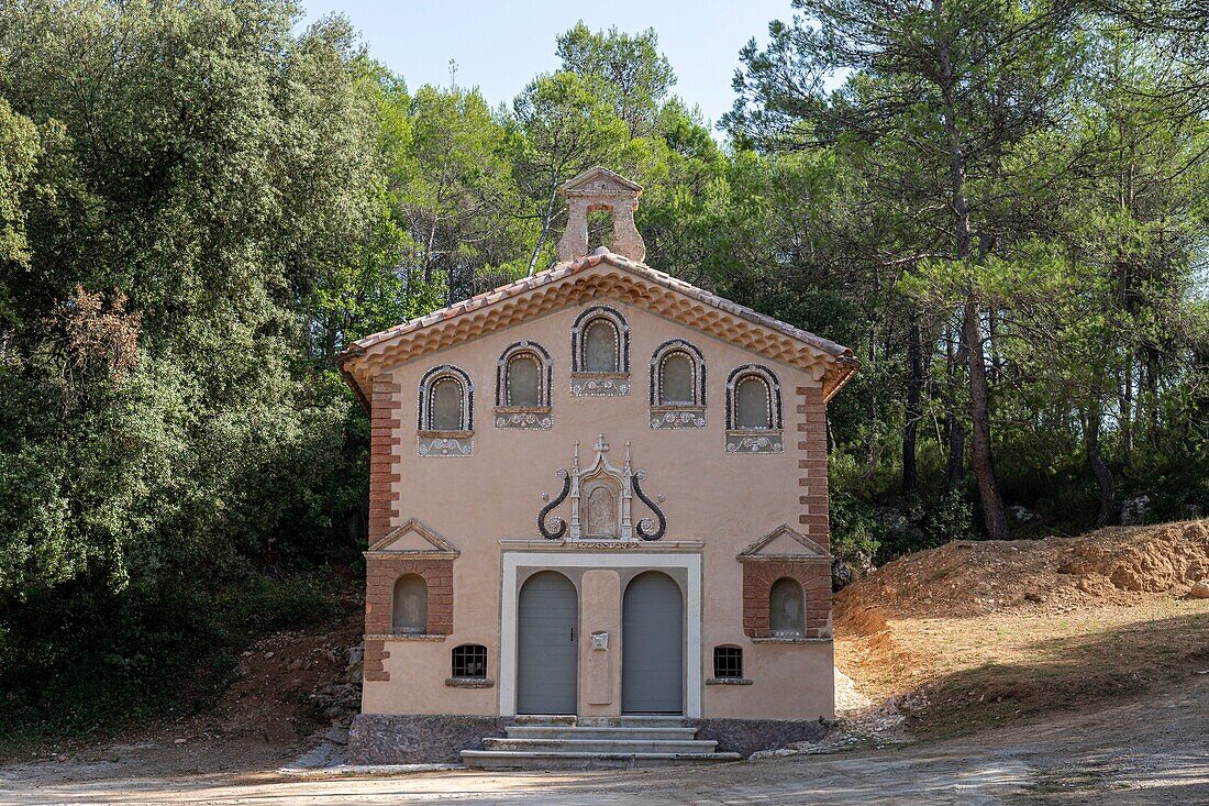 France, Var, Le Val, the chapel Notre Dame de Pitié is one of the emblematic monuments that benefit from the lotto of the heritage imagined by Stéphane Bern, facade with remarkable decoration of shells and slag, after restoration\n