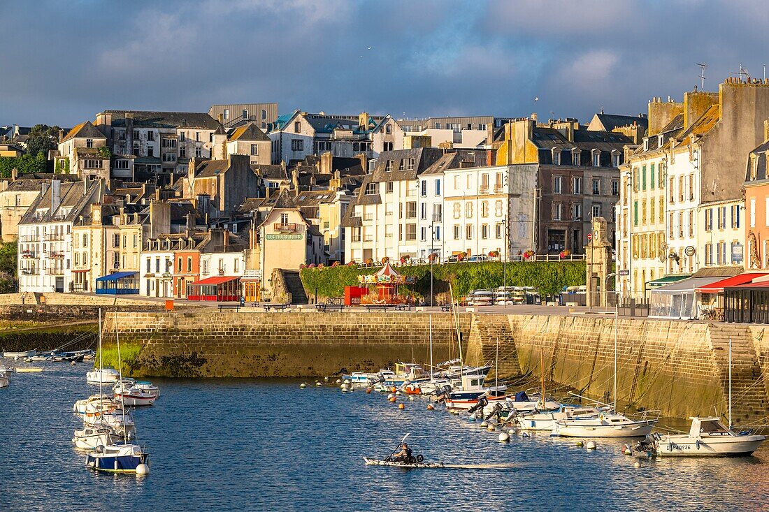 Frankreich, Finistere, Douarnenez, Hafen von Rosmeur