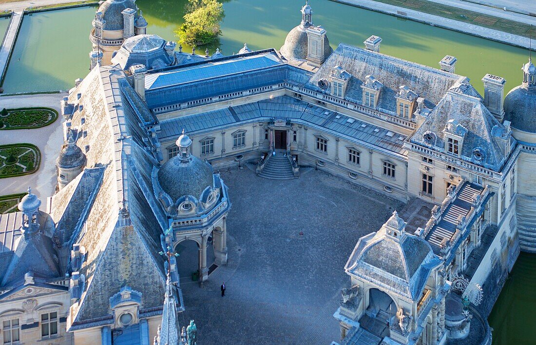 Frankreich, Oise, das Schloss von Chantilly (Luftaufnahme)